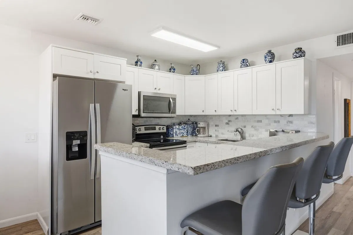 Residence photo 4