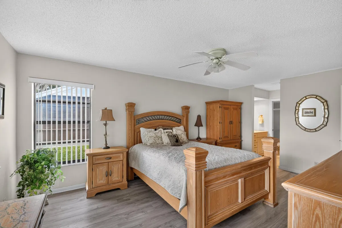 Residence photo 22