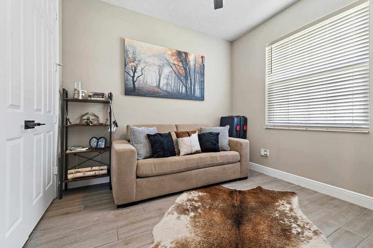 Residence photo 37