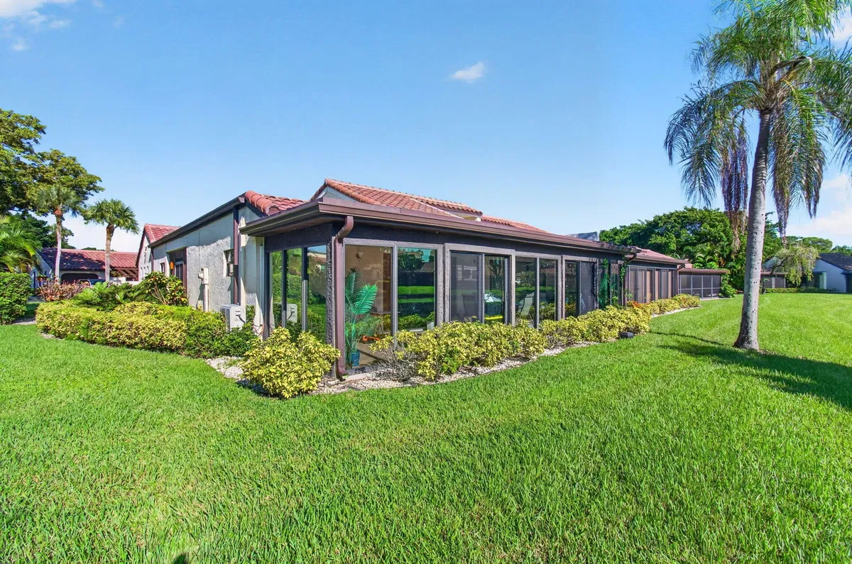 Boca Lago Country Club Homes Residence photo 25