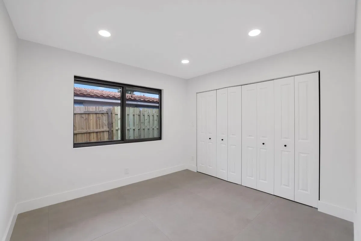 Residence photo 25