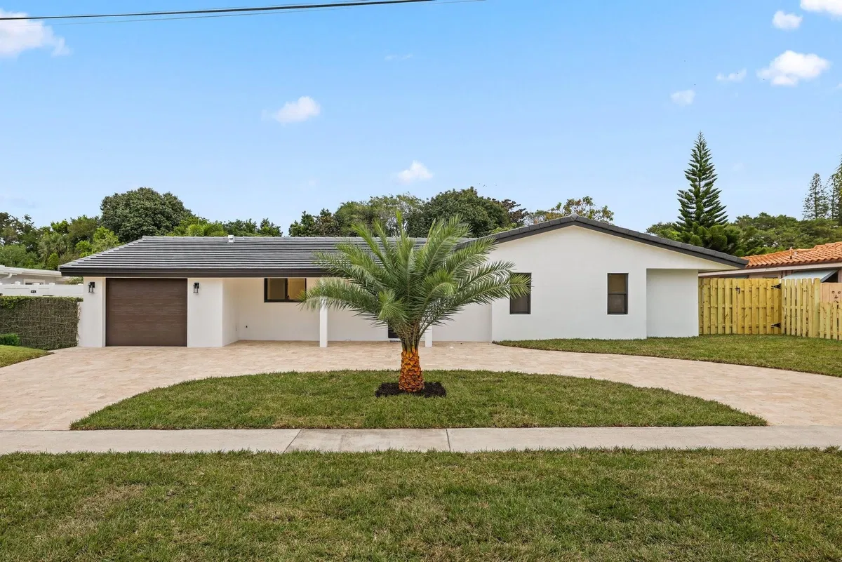 Residence photo 43
