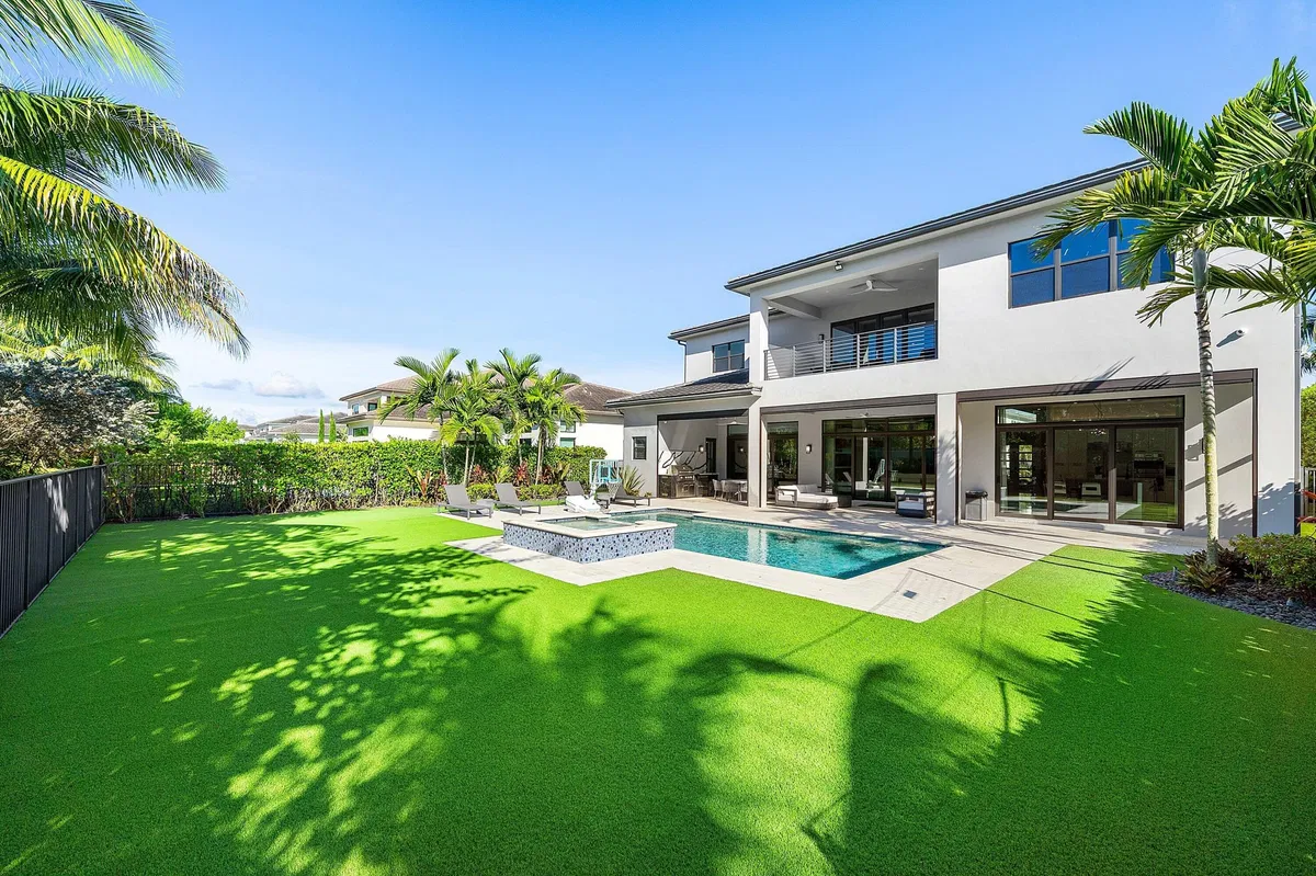 Boca Bridges Residence photo 52