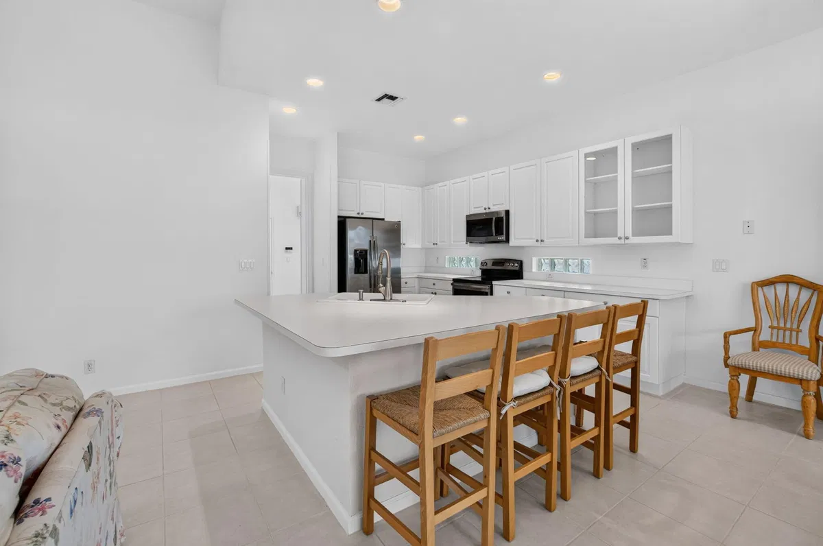 Residence photo 22