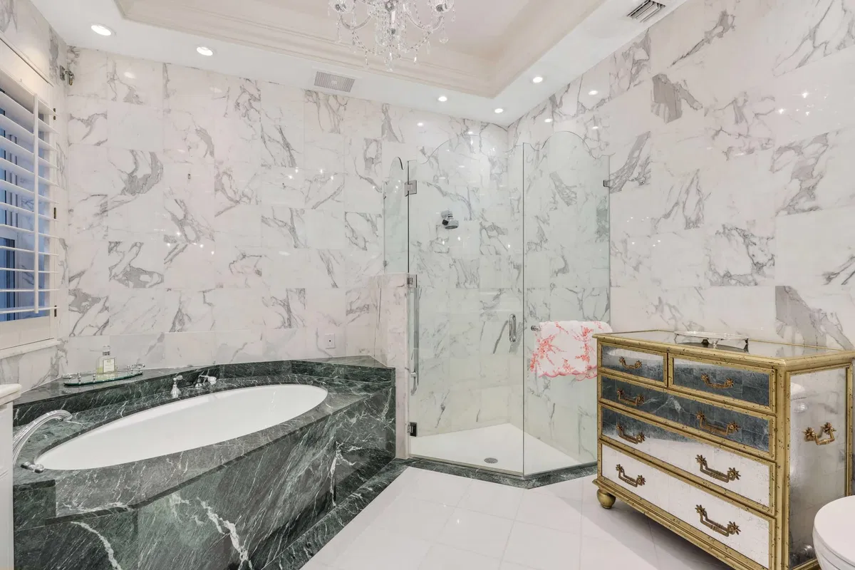 Royal Park Residence photo 19