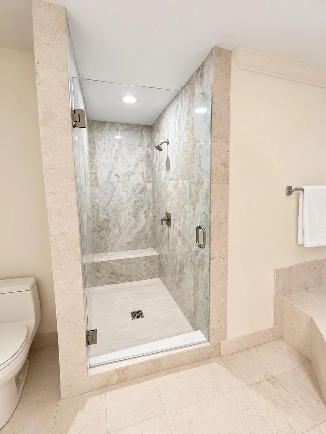 One City Plaza Unit 1027 photo 13