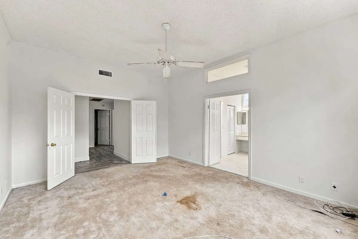  Residence photo 31