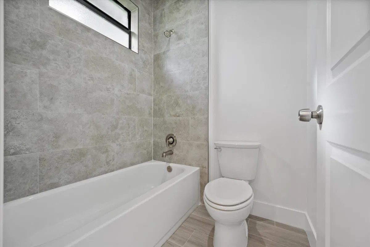 West Palm Beach Residence photo 10