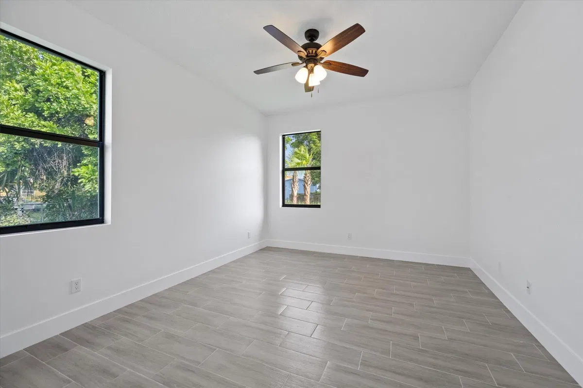 West Palm Beach Residence photo 13