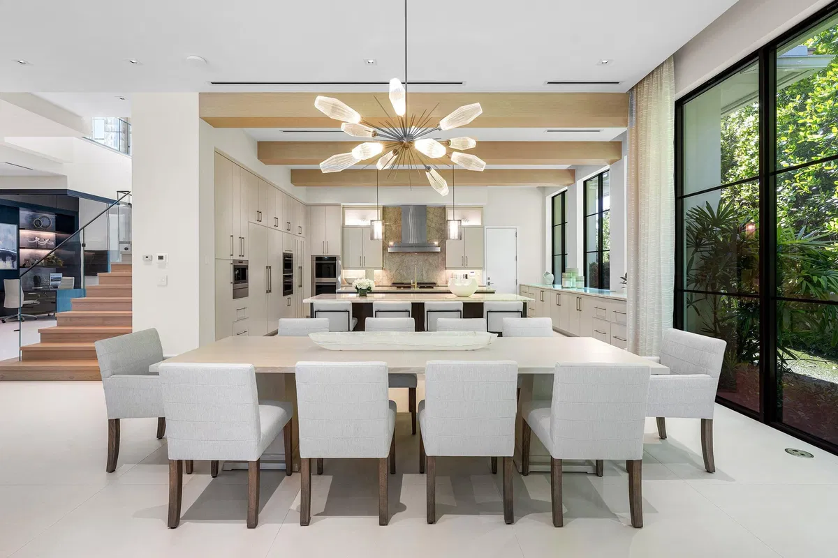 Royal Palm Yacht and Country Club Residence photo 13
