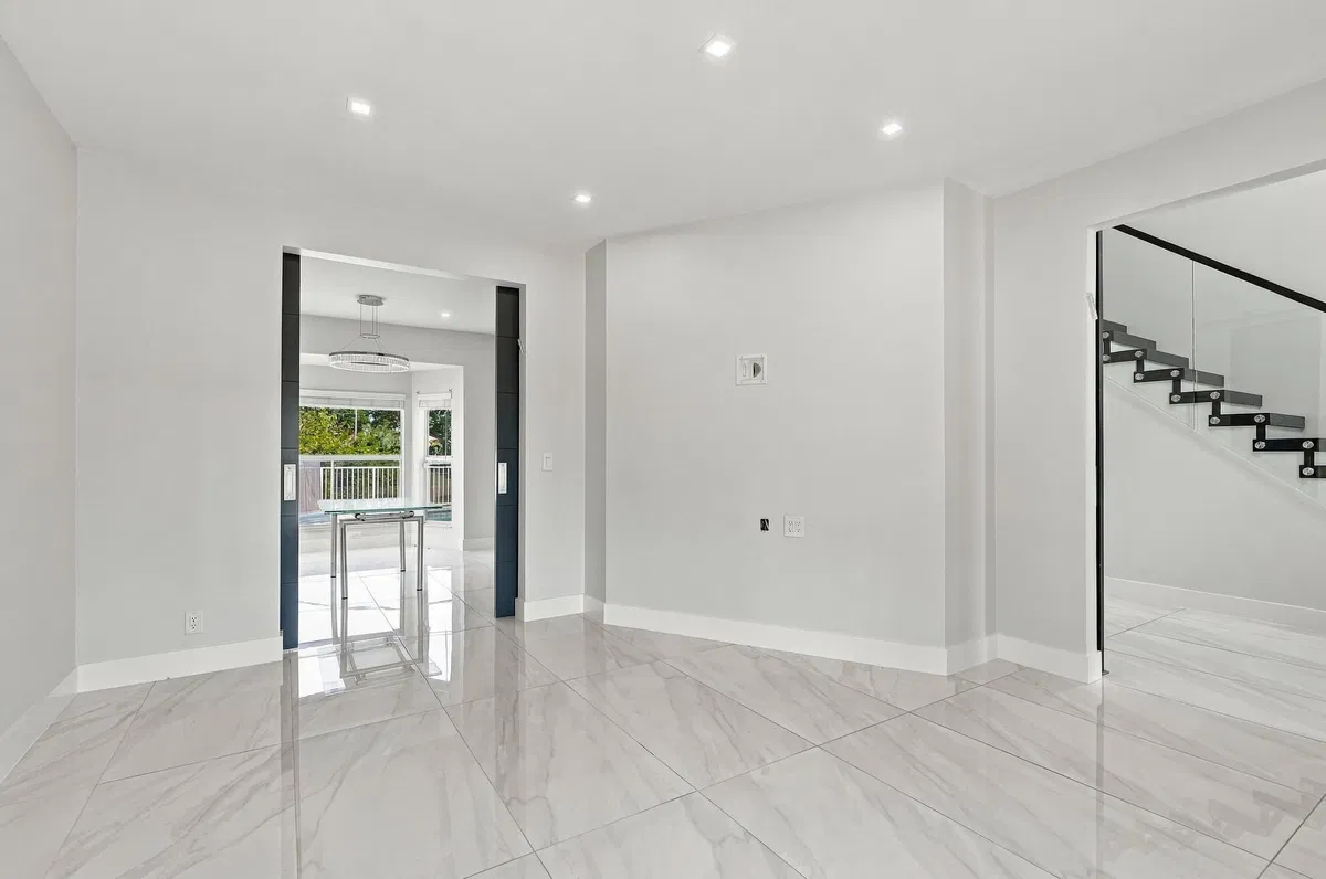 Residence photo 4