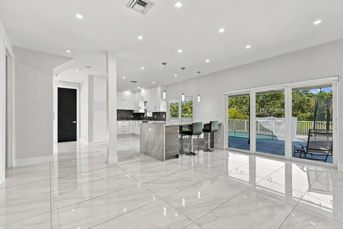 Residence photo 7