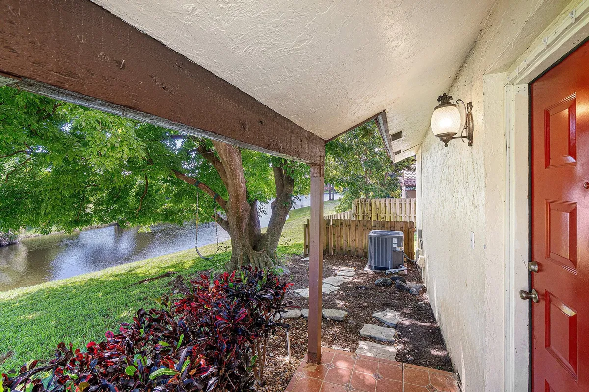 Residence photo 7