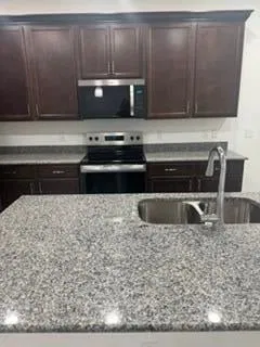 Unit 4236 photo 25