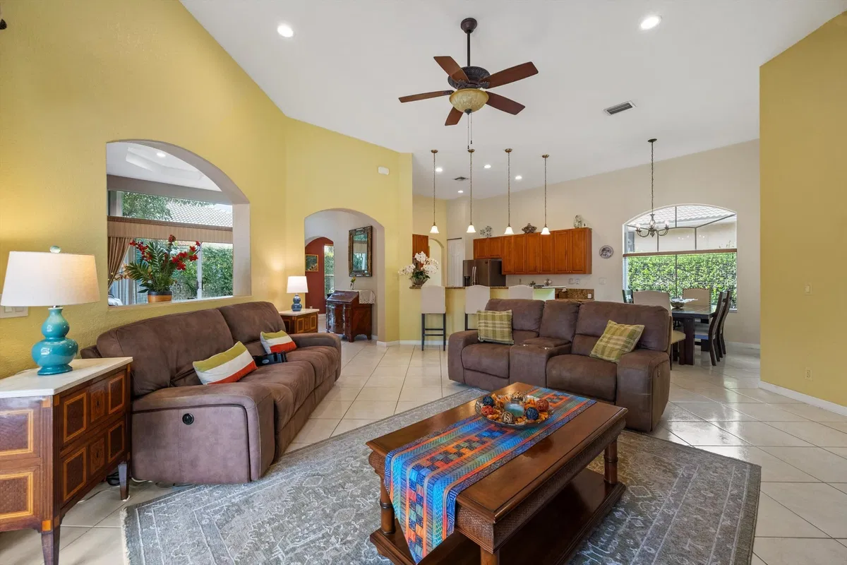 Residence photo 10