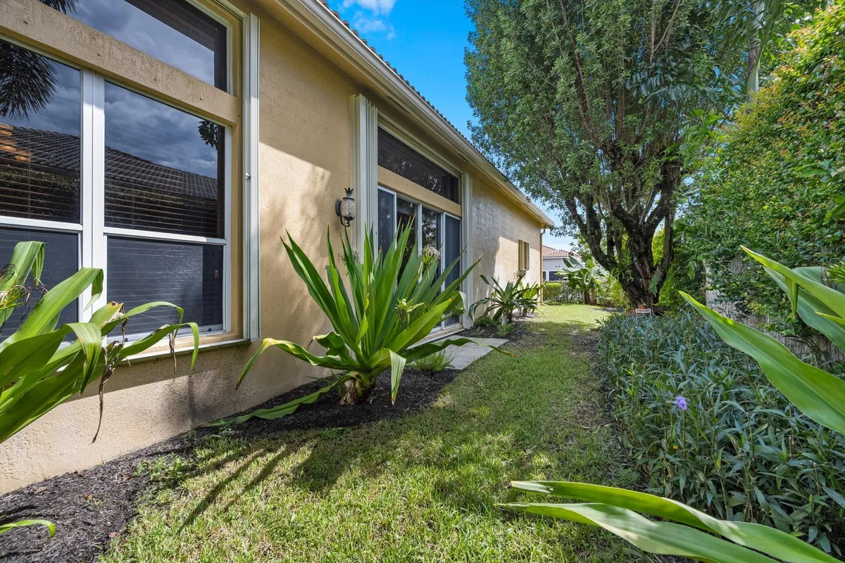 Residence photo 40
