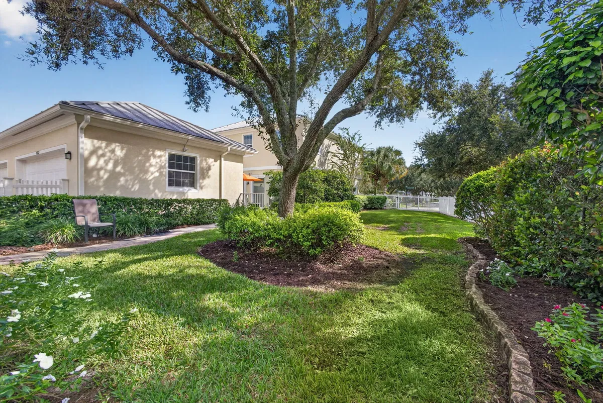 Mallory Creek Abacoa Residence photo 10