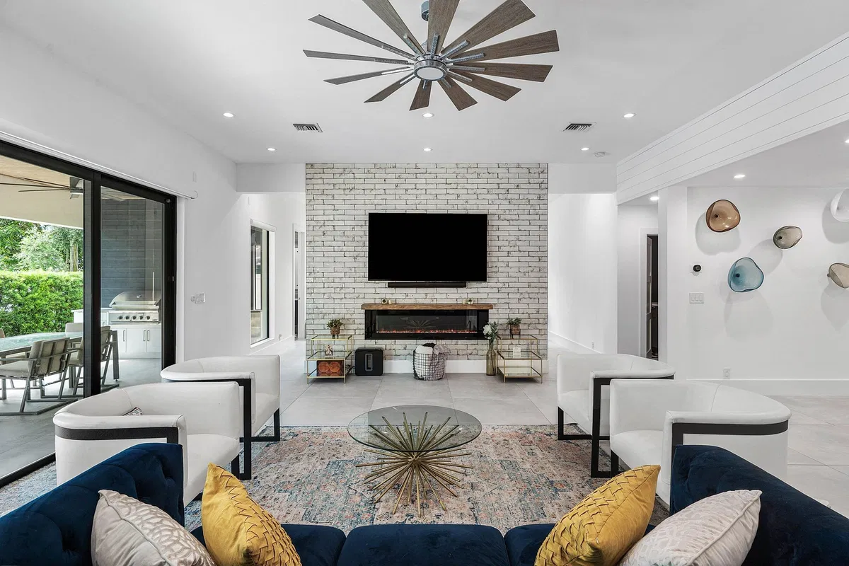 Residence photo 10