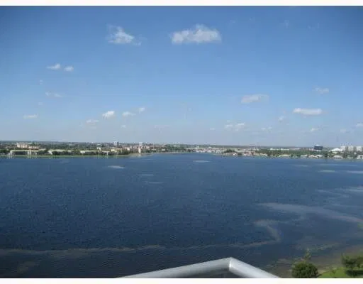 The Edge Unit 1010 photo 16