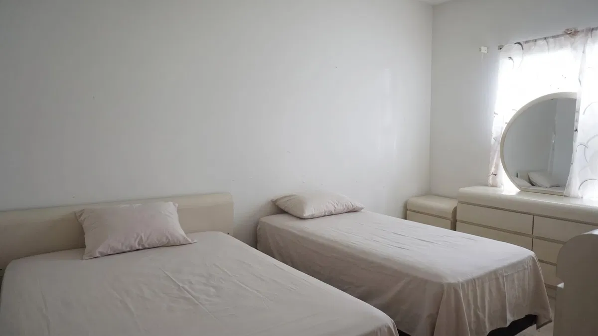 Residence photo 28