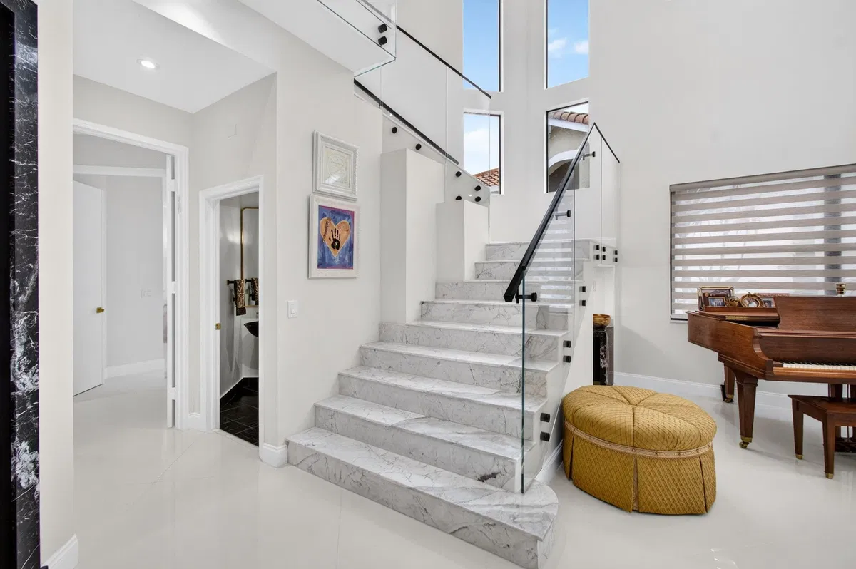 Residence photo 37