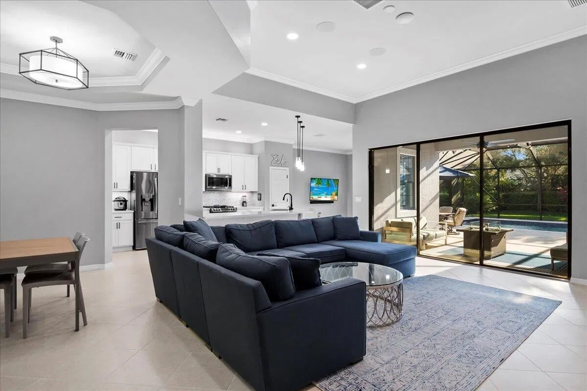 Residence photo 4