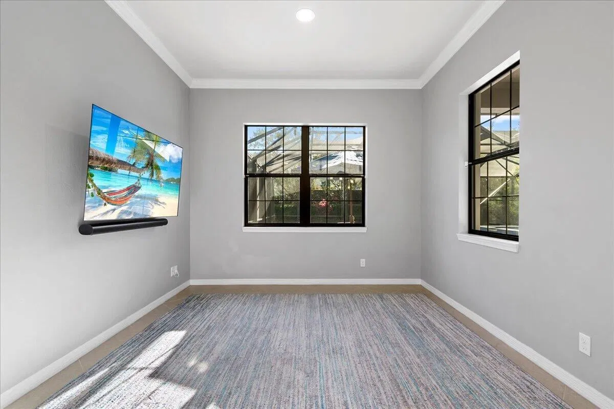 Residence photo 10