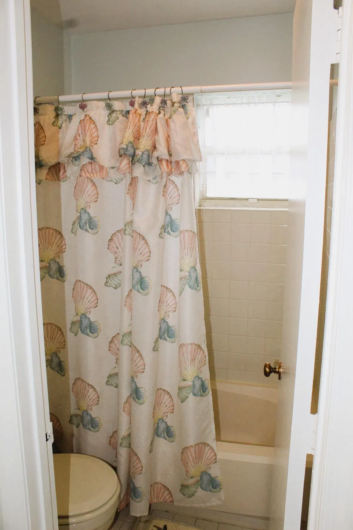 Unit B photo 10