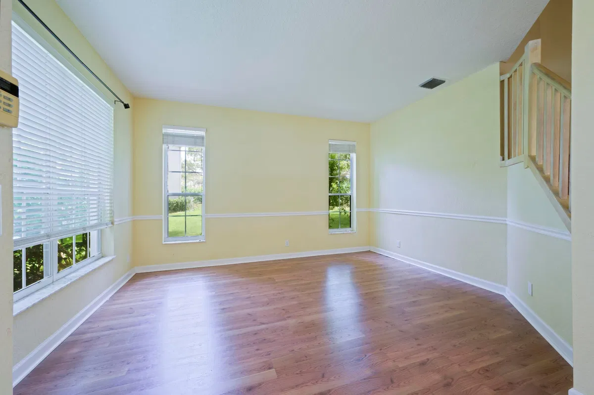 Residence photo 4