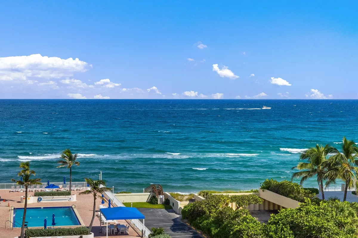 South Palm Beach Unit 7160 photo 22