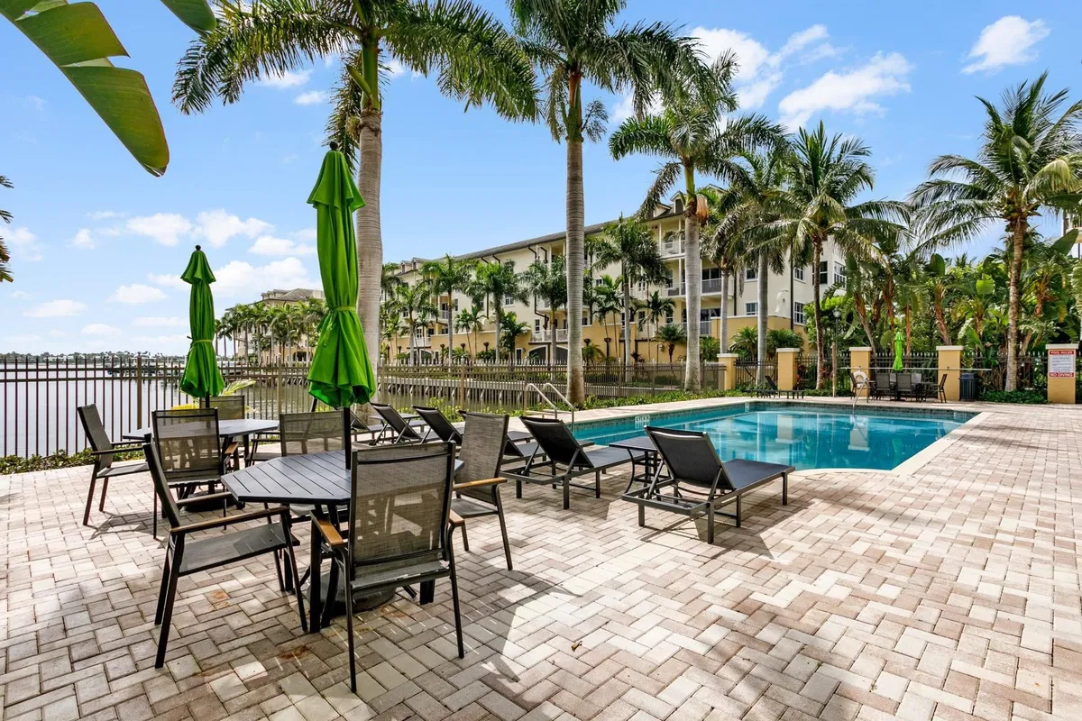 Flagler Landing Unit 306 photo 22