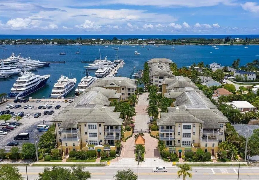 Flagler Landing Unit 306 photo 37