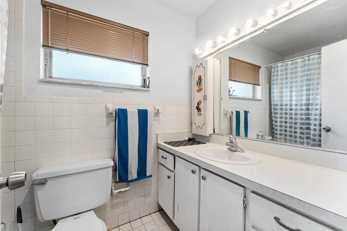 Residence photo 19
