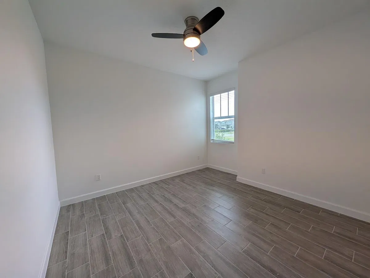 Residence photo 10