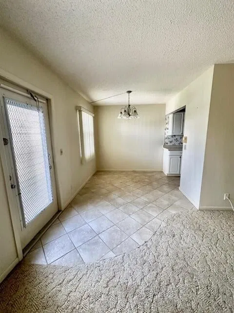 Residence photo 4