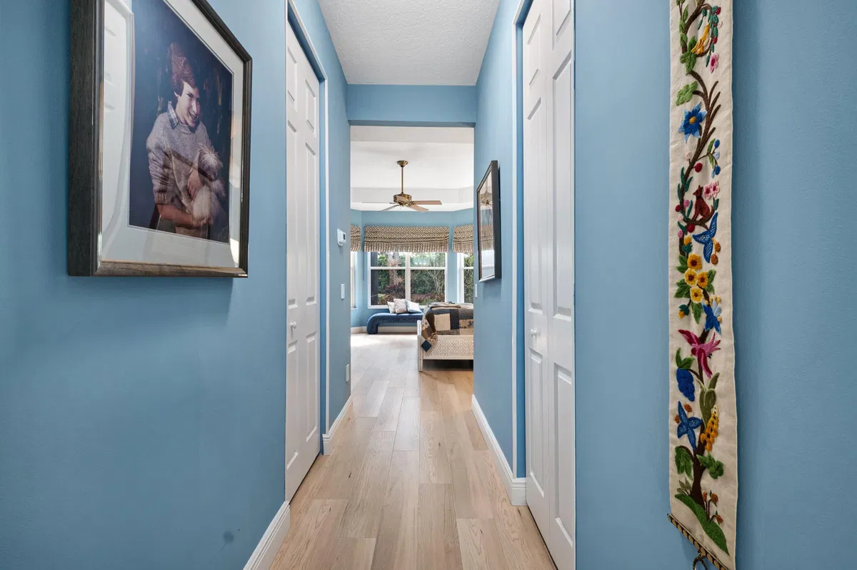 Residence photo 28
