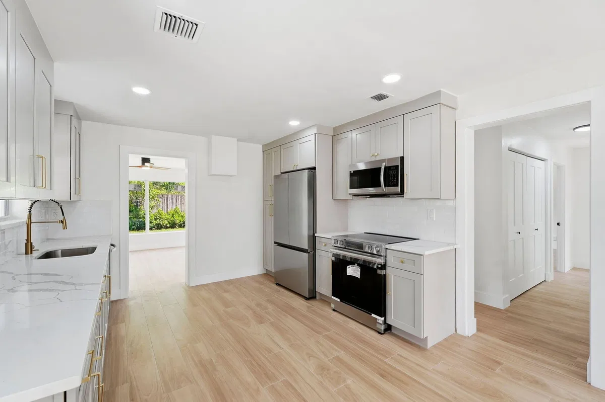 West Palm Beach Residence photo 10