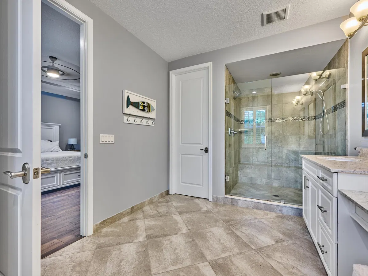 Residence photo 46