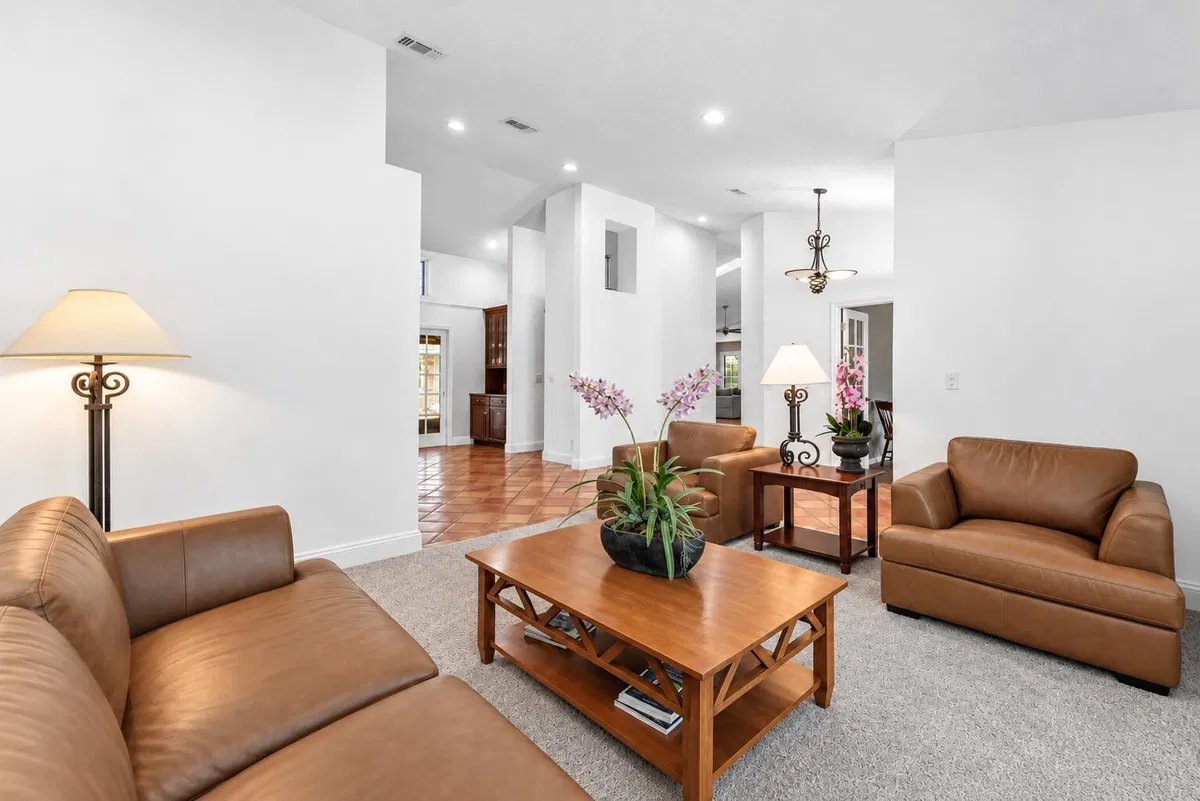 Paddock Park 1 Residence photo 7