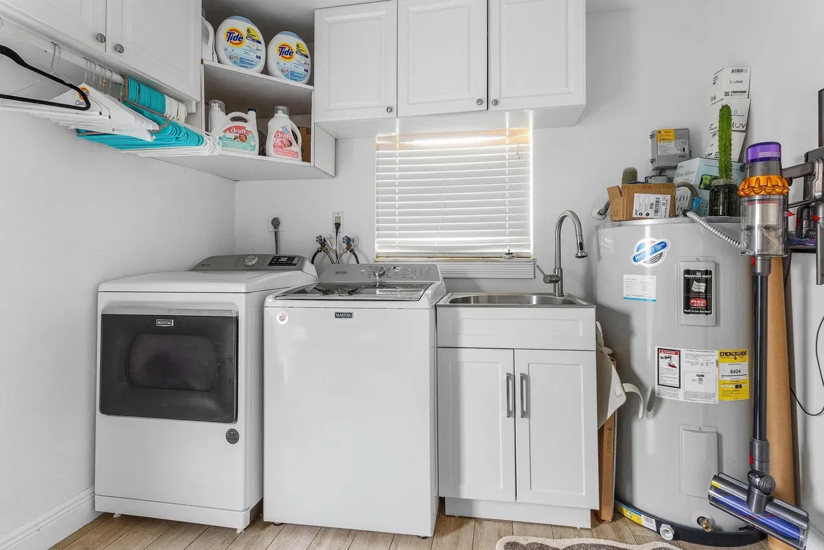  Residence photo 22