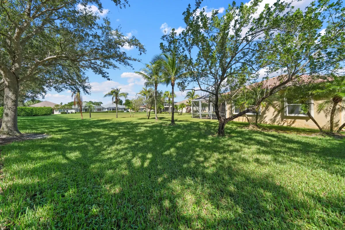 Residence photo 31