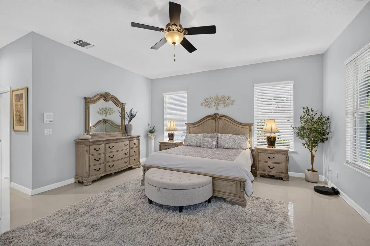 Willoughby Golf Club Residence photo 28