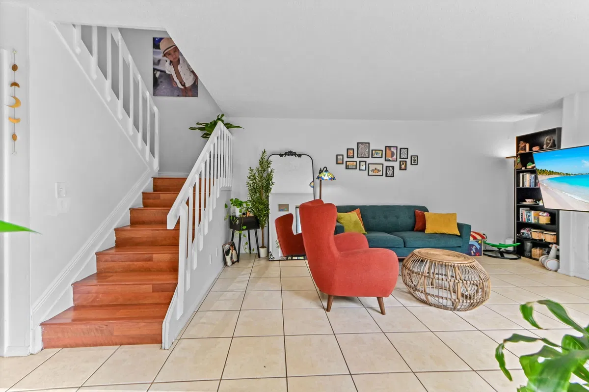 Residence photo 4