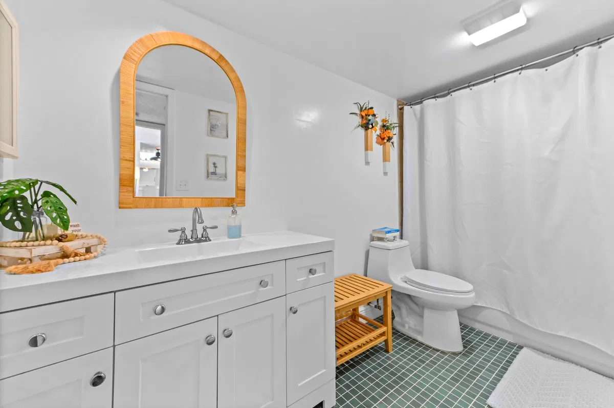 Residence photo 16