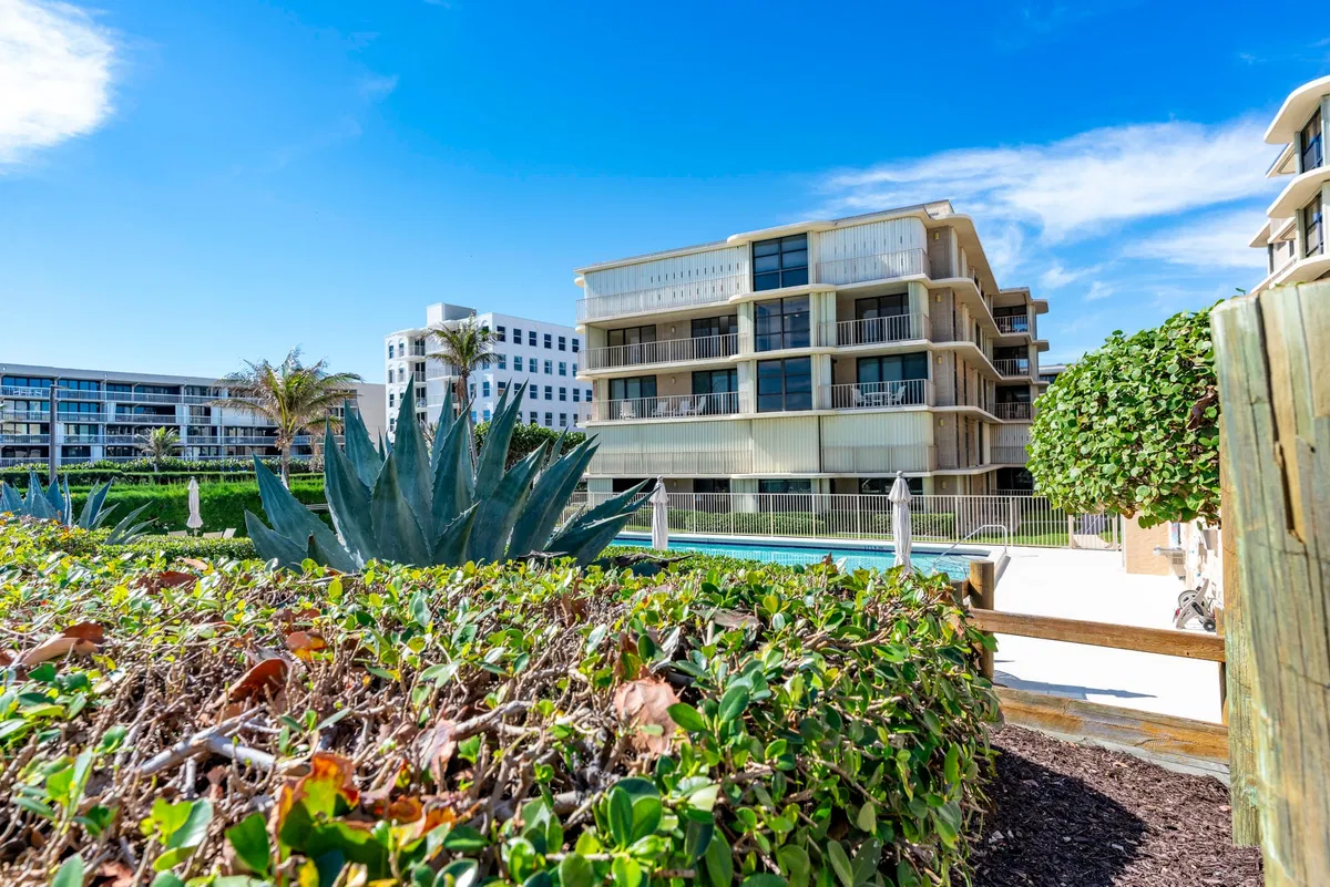 South Palm Beach Unit A101 photo 82