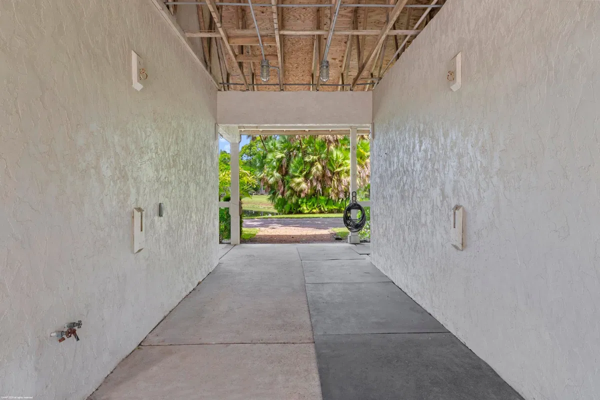 Residence photo 37