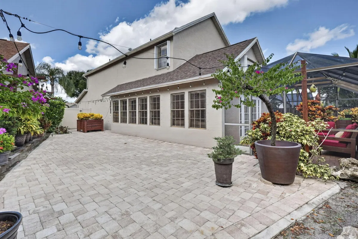 Residence photo 46