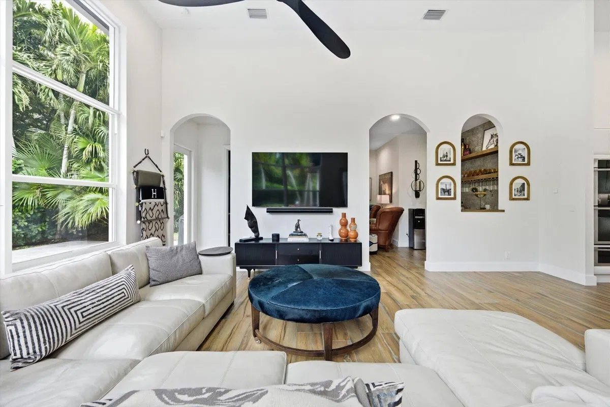 Residence photo 22