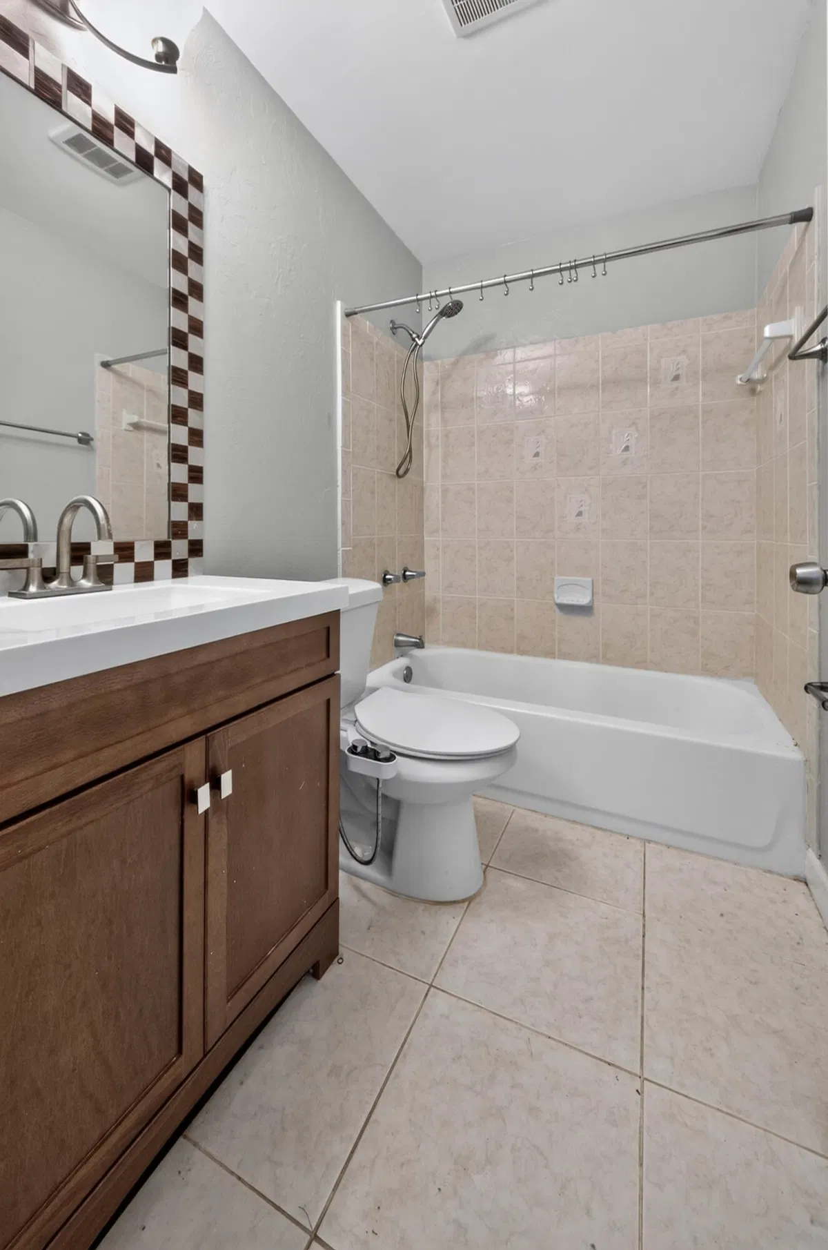 Residence photo 16