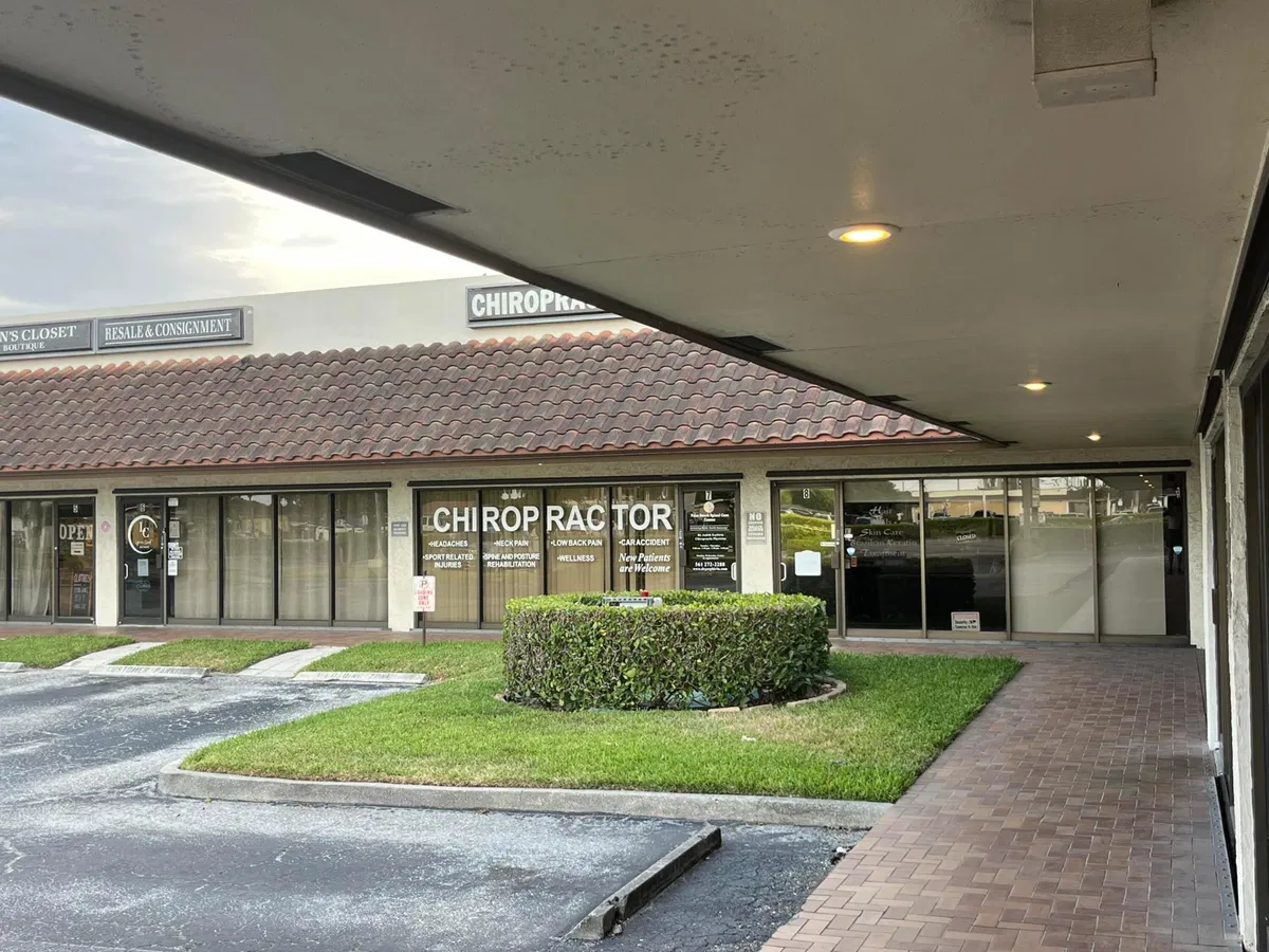 Unit 14 photo 10